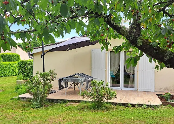 Gite Les Cerisiers Sud-Gironde Dans Le Sauternais Meuble De Tourisme 3 Etoiles